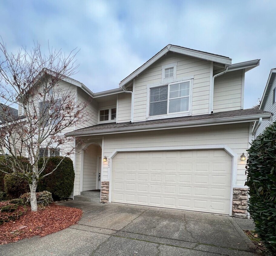 4 Bedroom 2.5 Bath Single Family Puyallup House Rental in