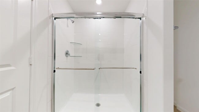 Building Photo - 23422 Honey Spade Rd