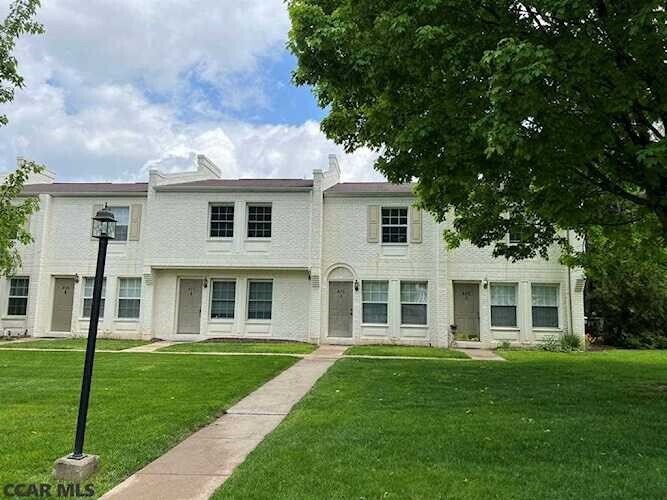 973 Stratford Ct Unit 973, State College, PA 16801 Condo for Rent in