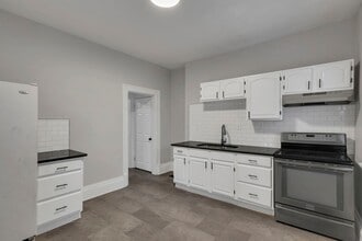 Building Photo - 293-295-295 E Woodrow Ave