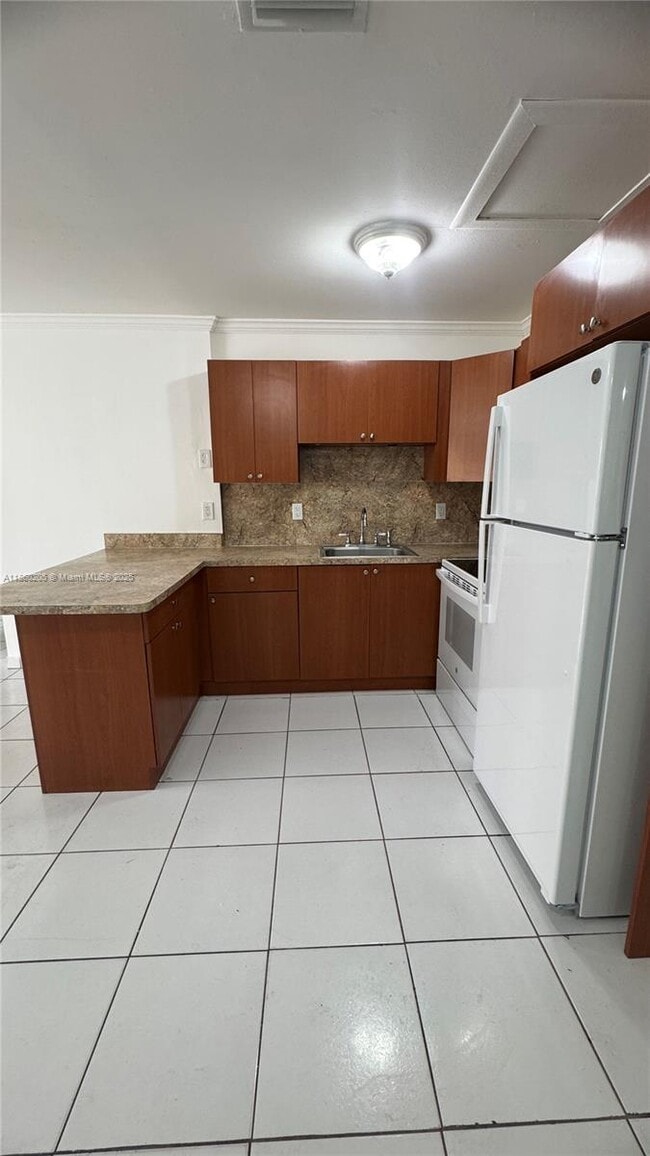 Foto del edificio - 6545 W 27th Ct