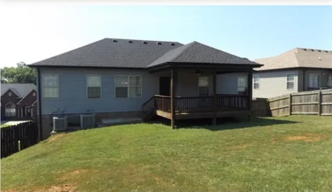 Foto del edificio - 1109 Stillwood Dr