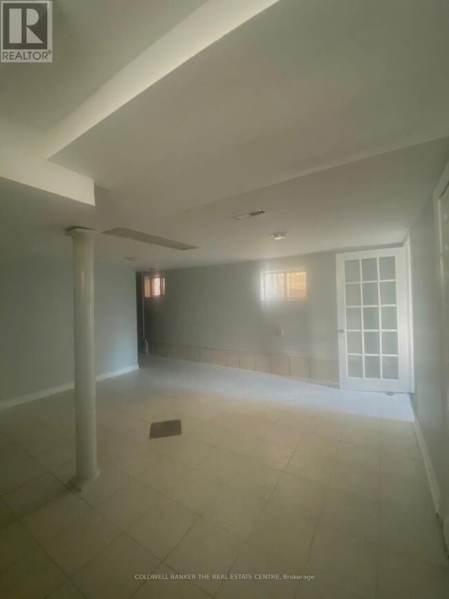 Building Photo - 157 Ashdale Ave