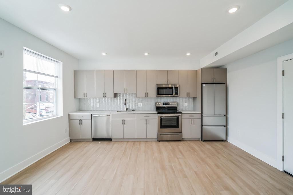 Foto principal - 646 N 32nd St