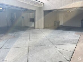 Building Photo - 10305 Orkiney Dr