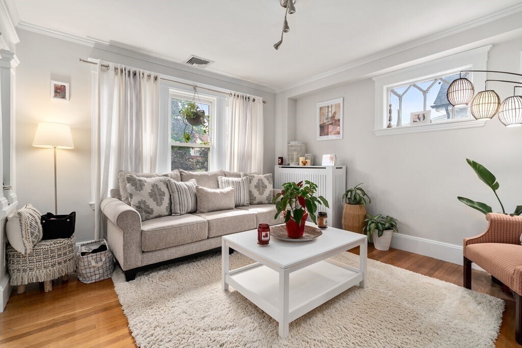 20 Park Rd Unit 20, Belmont, MA 02478 Condo for Rent in Belmont, MA