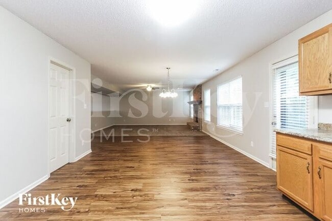 Foto del edificio - 5722 Dollar Forge Dr