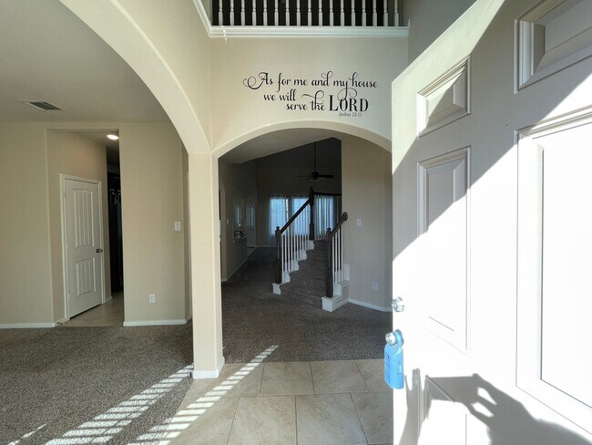 Foto del edificio - 1826 Bravos Manor Ln