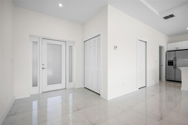 Foto del edificio - 13 Polar Ct