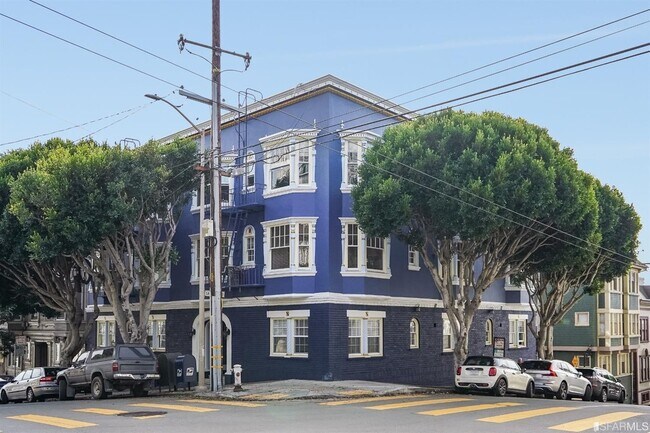 El halcón maltés fue escrito en este edificio. - 1155 Leavenworth St