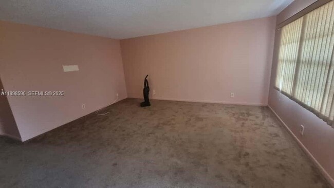 Foto del edificio - 176 Piedmont D