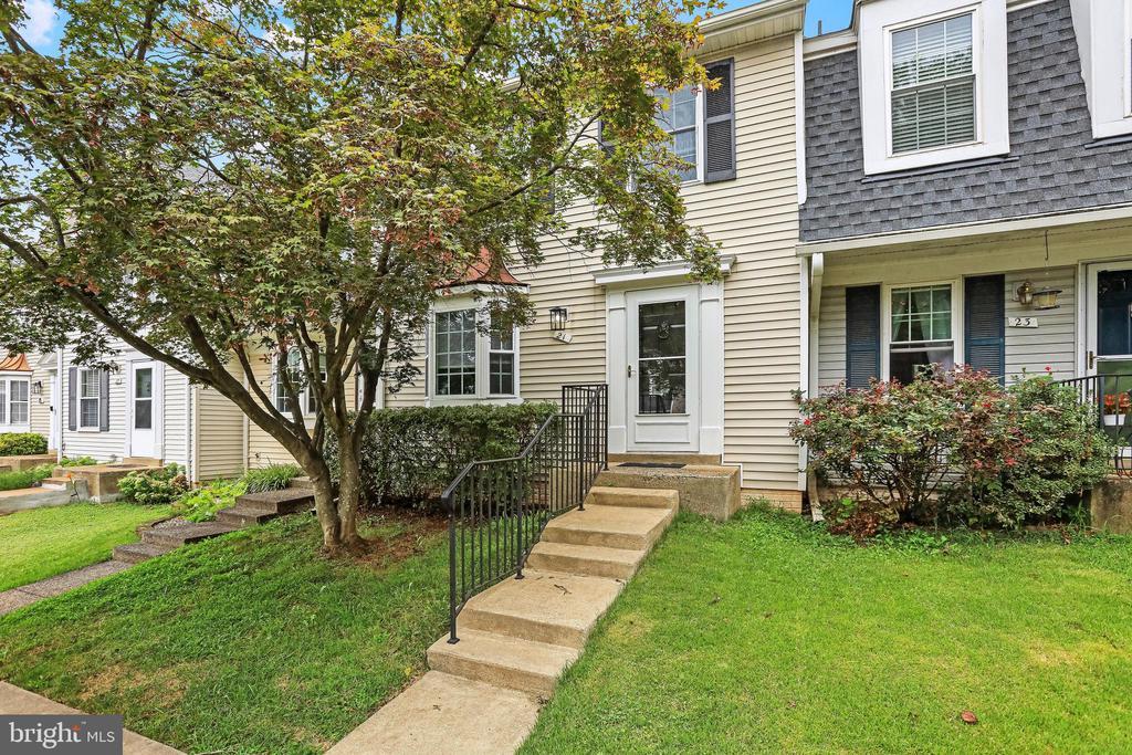 Foto principal - 21 Wyatt Ct