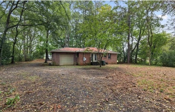 Building Photo - 3972 Sullivan St