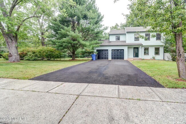Foto del edificio - 195 Edgemere Ct