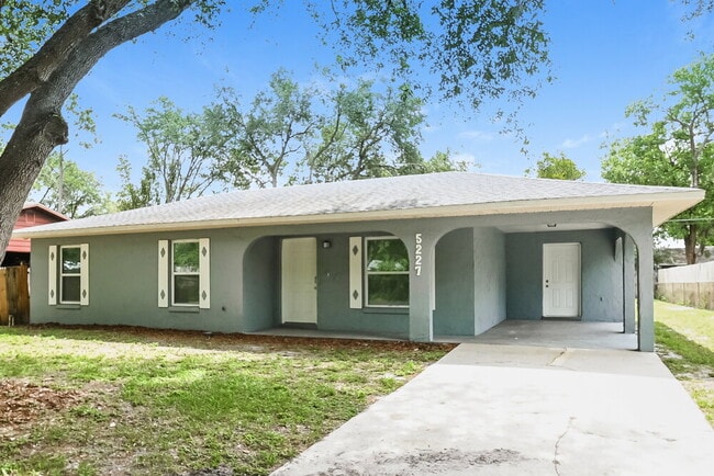 Building Photo - 5227 Grace St E