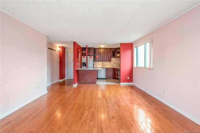 Foto del edificio - 3220 Fairfield Ave