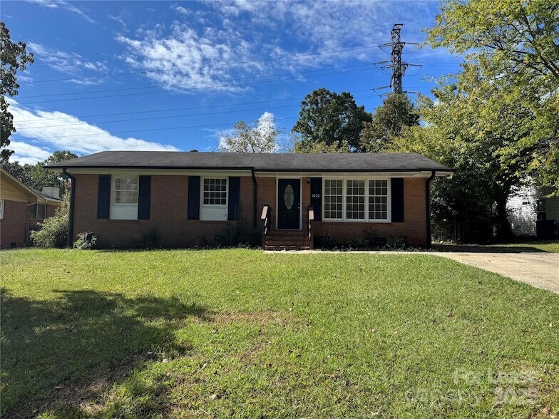 Foto principal - 1223 Georgetown Dr