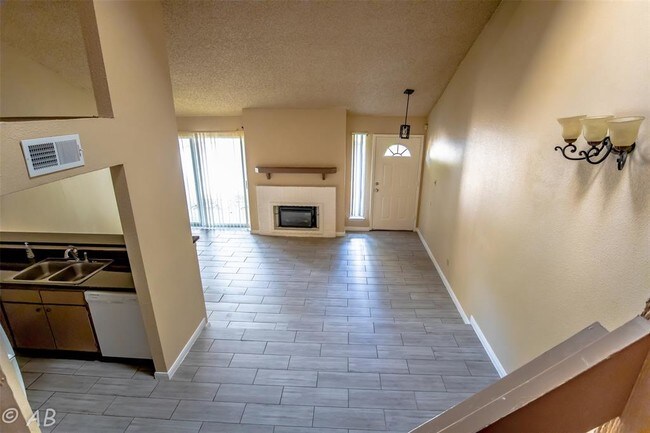 Foto del edificio - 7118 Brendam Ln