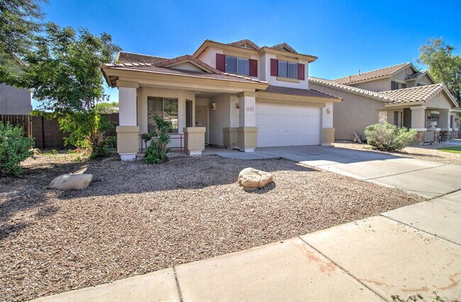 Foto del edificio - 16745 W Fillmore St