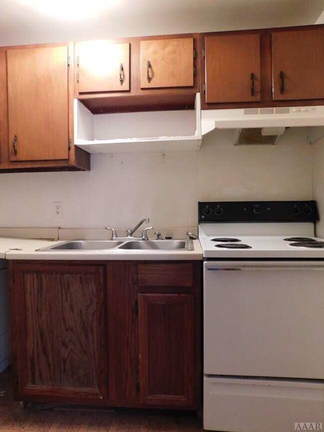 Foto del edificio - 617 Bunnell Ave