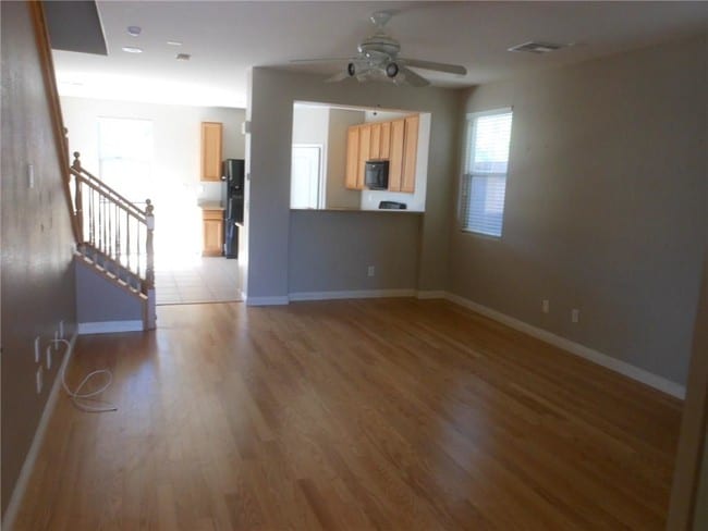 Foto del edificio - 982 Ashford Hollow Ave