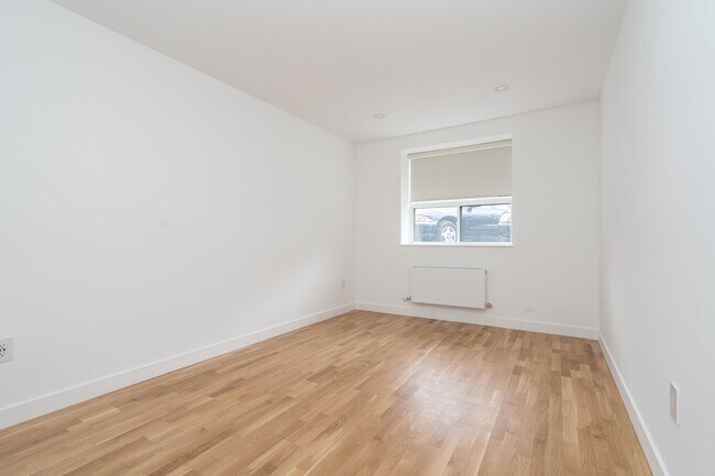 Photo du bâtiment - 1001 O'Connor Dr