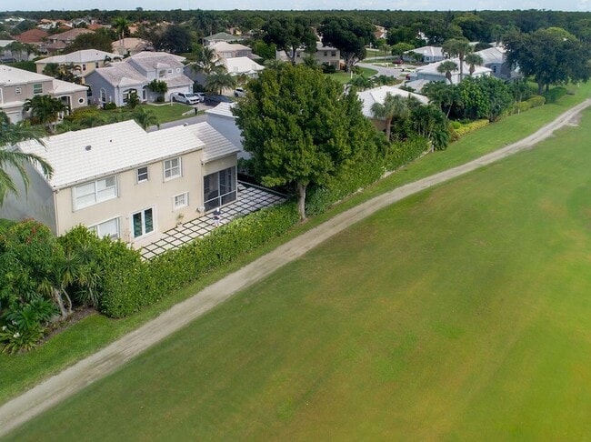 Foto del edificio - 18157 SE Fairview Cir