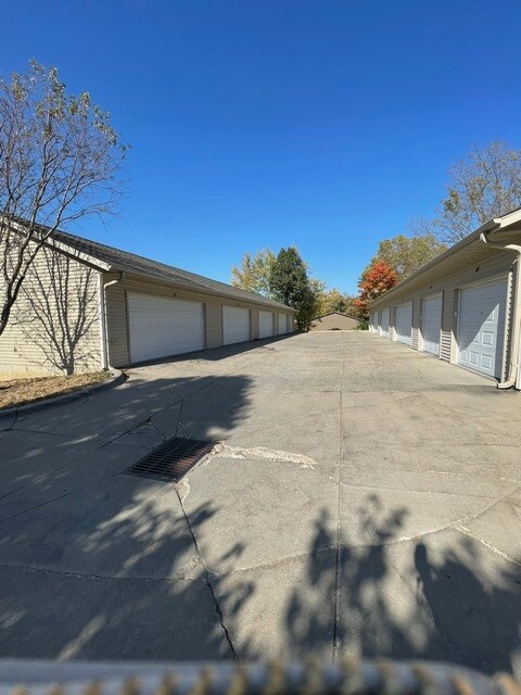 Foto del edificio - 1820 W Benton St