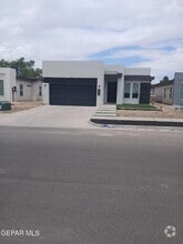 Building Photo - 473 Plateau Dr
