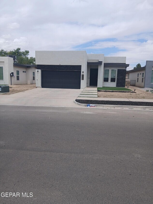 Foto principal - 473 Plateau Dr