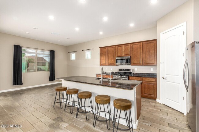 Foto del edificio - 4915 S Leisure Way
