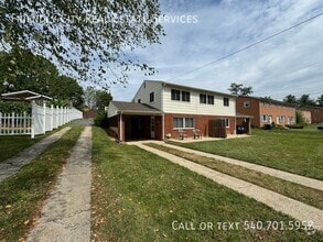 Building Photo - 572 Long Ave