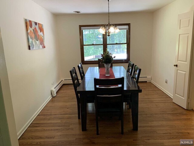 Foto del edificio - 744 Fernwood Ct