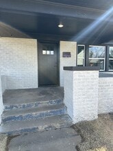 Building Photo - 2308 NW 16th St