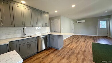 Building Photo - 27 Southridge Dr