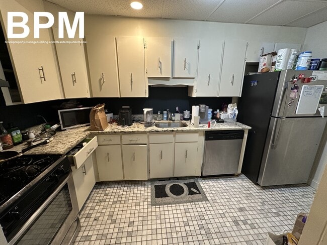 Photo - 28 Monmouth St Apartment