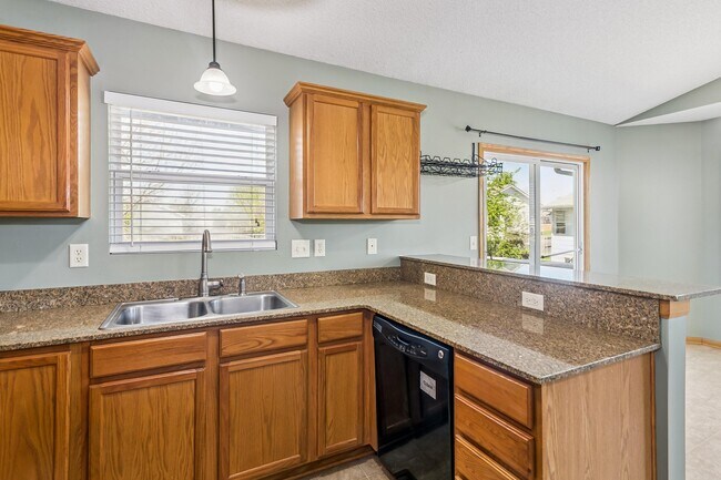 Foto del edificio - 5125 N Blackhawk St