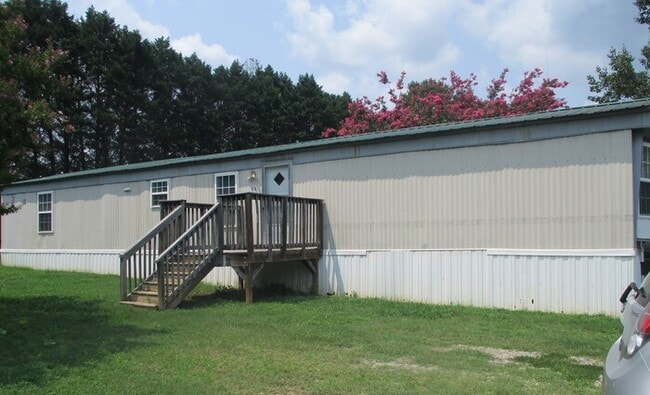 Building Photo - 139 Cypress Ln