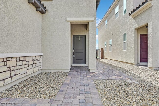 Building Photo - 6249 Echo Mountain St