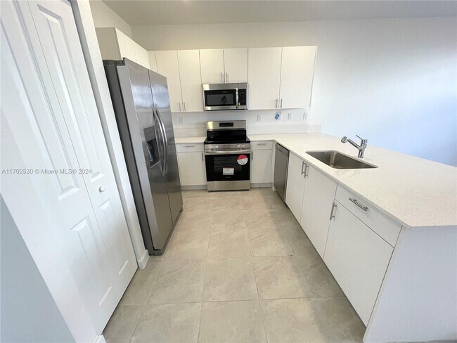 Foto del edificio - 12851 SW 232 LANE