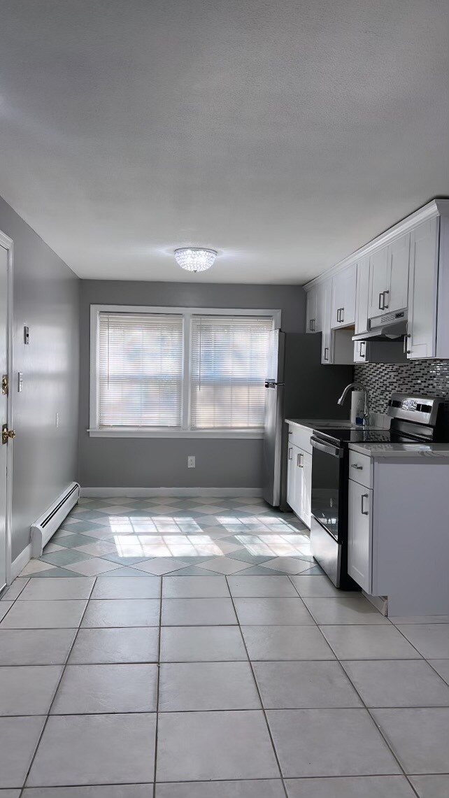 40 Danbury Dr Unit 6, Methuen, MA 01844 Condo for Rent in Methuen, MA