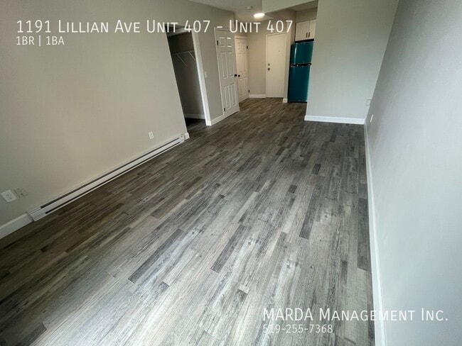 Building Photo - MODERN 1-BEDROOM/1BATH APARTMENT-NEWLY REN...