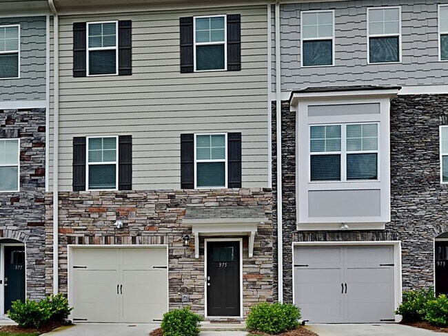 Building Photo - 975 Society Cir