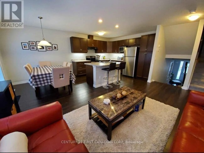 Building Photo - 3399 Castle Rock Pl