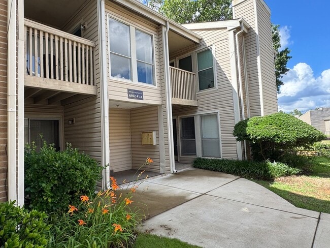 Photo - 6692 Whispering Oak Pl Apt 3