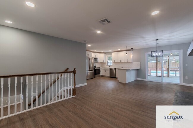 Foto del edificio - 11319 Harding Rd