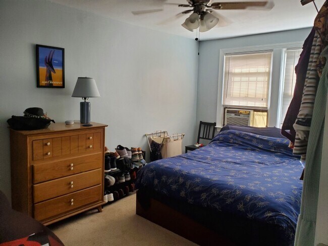Foto del edificio - 3542 6th St NW