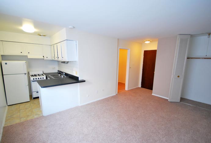 Primary Photo - 2600 N Hampden Ct