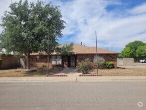 Building Photo - 3811 Faircircle