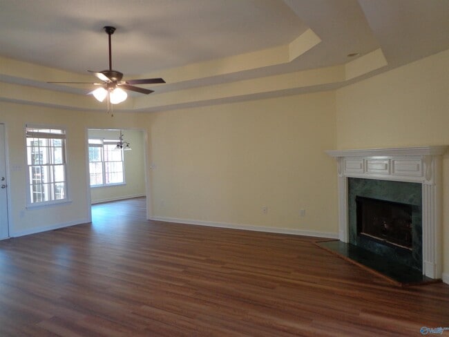 Building Photo - 205 Darsey Ct